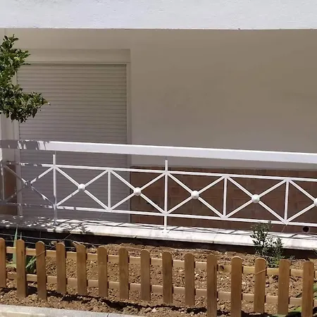 Helena's Apartment-agia Triada Apartment *